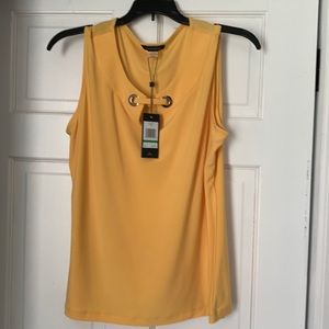 beautiful yellow Tommy Hilfiger top